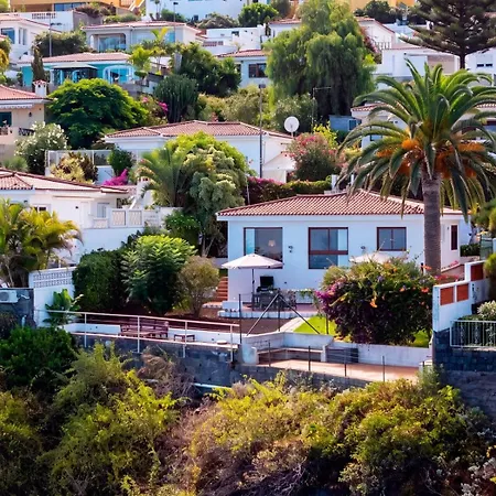 Ferienhaus Castano, Garden On The Edge Of The Atlantic *