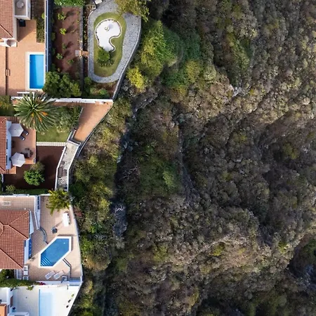 Castano, Garden On The Edge Of The Atlantic Ferienhaus *
