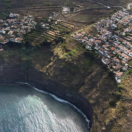 Ferienhaus Castano, Garden On The Edge Of The Atlantic